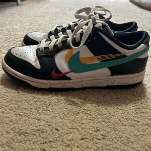 Nike Multicolor Women's Sneakers